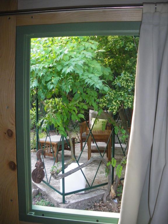 Mira Ceti Yurt Bed & Breakfast Sete Bagian luar foto